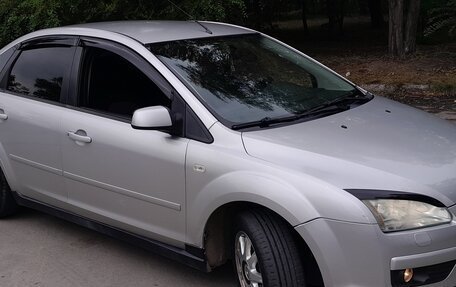 Ford Focus II рестайлинг, 2005 год, 4 фотография