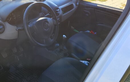 Renault Logan I, 2010 год, 290 000 рублей, 5 фотография