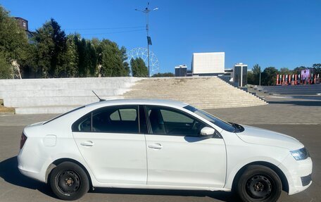 Skoda Rapid I, 2017 год, 780 000 рублей, 5 фотография