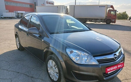 Opel Astra H, 2011 год, 750 000 рублей, 3 фотография