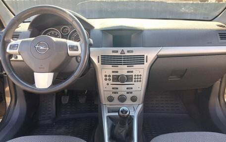 Opel Astra H, 2011 год, 750 000 рублей, 15 фотография