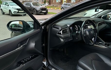 Toyota Camry, 2019 год, 2 850 000 рублей, 11 фотография