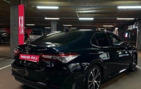 Toyota Camry, 2019 год, 2 850 000 рублей, 27 фотография