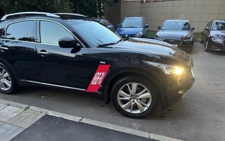Infiniti QX70, 2017 год, 3 600 000 рублей, 2 фотография