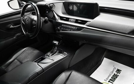 Lexus ES VII, 2018 год, 2 745 000 рублей, 14 фотография