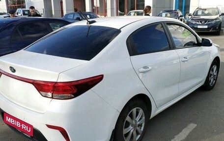 KIA Rio IV, 2018 год, 1 095 000 рублей, 11 фотография