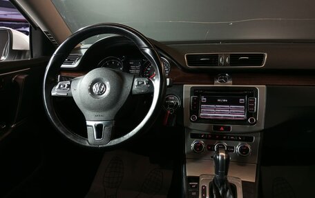 Volkswagen Passat B7, 2014 год, 1 200 000 рублей, 10 фотография
