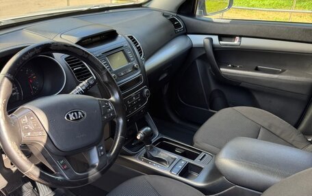 KIA Sorento II рестайлинг, 2014 год, 1 565 000 рублей, 12 фотография