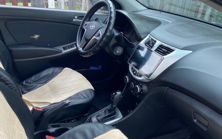 Hyundai Solaris II рестайлинг, 2016 год, 1 100 000 рублей, 5 фотография