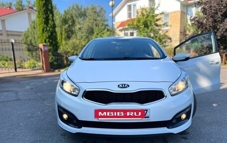 KIA cee'd III, 2016 год, 1 600 000 рублей, 8 фотография
