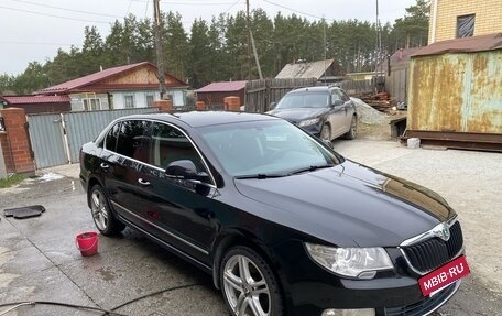 Skoda Superb III рестайлинг, 2010 год, 1 000 000 рублей, 2 фотография