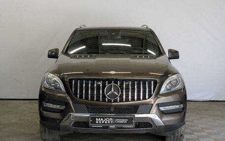 Mercedes-Benz M-Класс, 2013 год, 2 350 000 рублей, 2 фотография