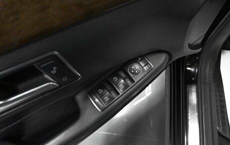 Mercedes-Benz E-Класс, 2013 год, 2 090 000 рублей, 24 фотография
