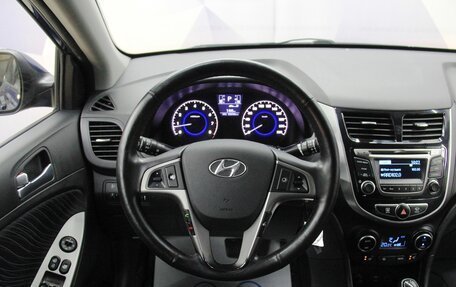 Hyundai Solaris II рестайлинг, 2015 год, 998 000 рублей, 13 фотография