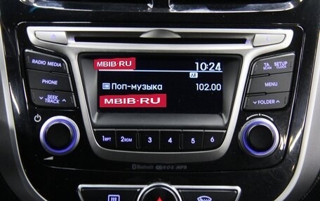 Hyundai Solaris II рестайлинг, 2015 год, 998 000 рублей, 17 фотография
