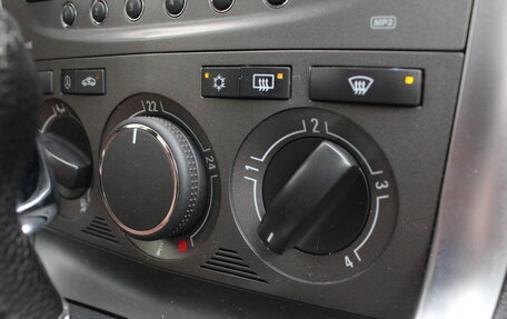Opel Antara I, 2012 год, 658 824 рублей, 23 фотография