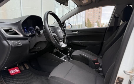 Hyundai Solaris II рестайлинг, 2019 год, 1 099 000 рублей, 12 фотография