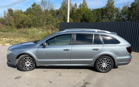 Skoda Superb III рестайлинг, 2012 год, 950 000 рублей, 3 фотография