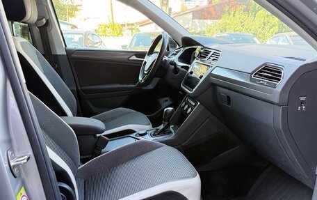 Volkswagen Tiguan II, 2020 год, 2 700 000 рублей, 13 фотография