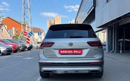 Volkswagen Tiguan II, 2020 год, 2 700 000 рублей, 4 фотография