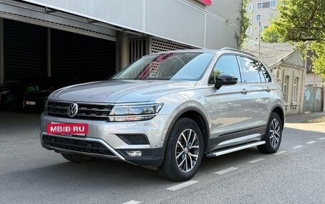 Volkswagen Tiguan II, 2020 год, 2 700 000 рублей, 3 фотография