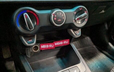 KIA Rio IV, 2021 год, 955 000 рублей, 18 фотография