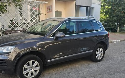 Volkswagen Touareg III, 2011 год, 2 200 000 рублей, 1 фотография