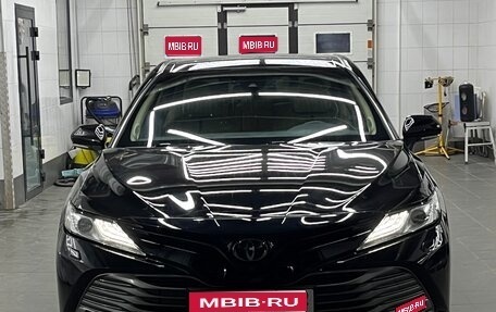 Toyota Camry, 2019 год, 3 189 000 рублей, 1 фотография