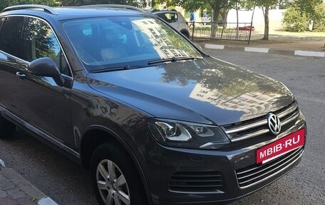 Volkswagen Touareg III, 2011 год, 2 200 000 рублей, 3 фотография