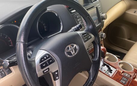 Toyota Highlander III, 2012 год, 2 200 000 рублей, 20 фотография