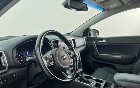 KIA Sportage IV рестайлинг, 2017 год, 1 899 000 рублей, 10 фотография