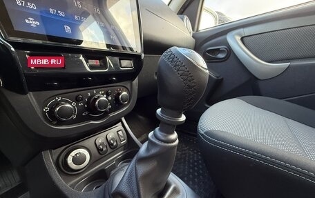 Renault Duster I рестайлинг, 2018 год, 1 059 000 рублей, 13 фотография