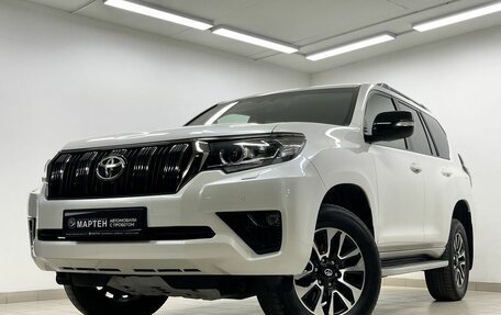 Toyota Land Cruiser Prado 150 рестайлинг 2, 2021 год, 6 185 000 рублей, 7 фотография