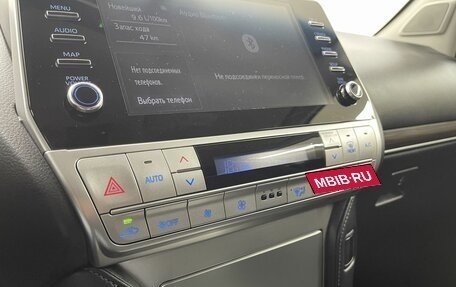 Toyota Land Cruiser Prado 150 рестайлинг 2, 2021 год, 6 185 000 рублей, 16 фотография