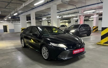 Toyota Camry, 2019 год, 3 189 000 рублей, 28 фотография