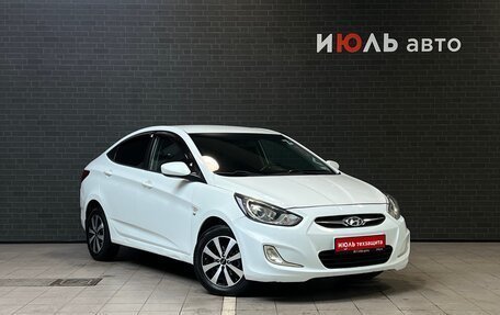 Hyundai Solaris II рестайлинг, 2011 год, 740 000 рублей, 3 фотография