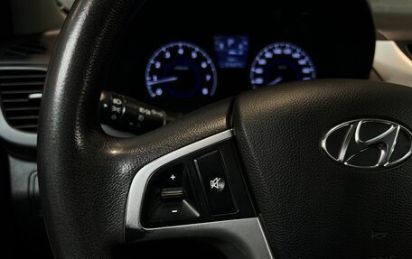 Hyundai Solaris II рестайлинг, 2011 год, 740 000 рублей, 15 фотография