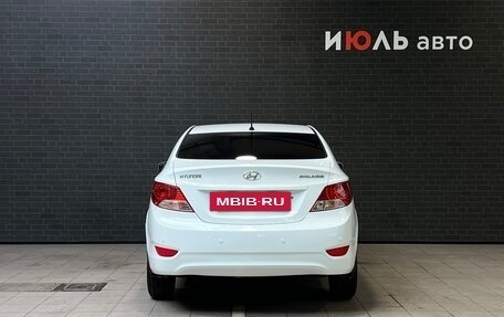 Hyundai Solaris II рестайлинг, 2011 год, 740 000 рублей, 6 фотография