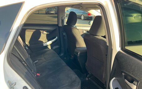 Toyota Prius, 2012 год, 1 279 000 рублей, 17 фотография