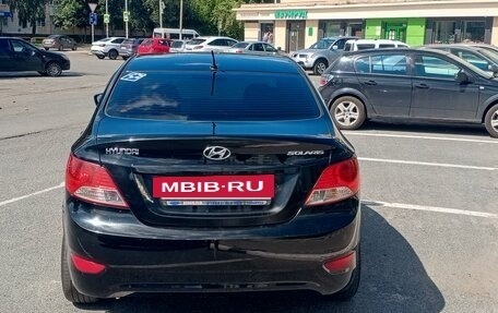 Hyundai Solaris II рестайлинг, 2011 год, 570 000 рублей, 2 фотография
