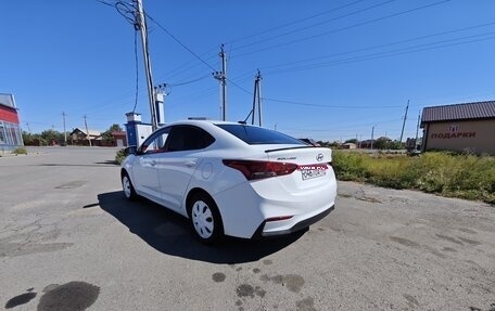 Hyundai Solaris II рестайлинг, 2019 год, 860 000 рублей, 1 фотография