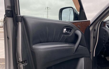 Nissan Patrol, 2010 год, 2 200 000 рублей, 22 фотография