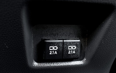 Toyota RAV4, 2020 год, 2 250 000 рублей, 23 фотография