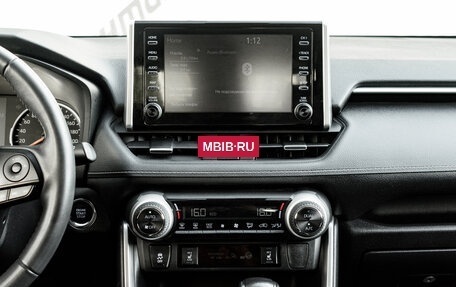 Toyota RAV4, 2020 год, 2 250 000 рублей, 14 фотография