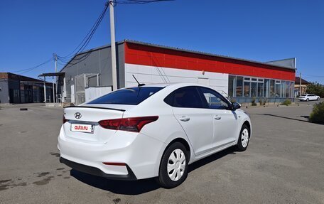 Hyundai Solaris II рестайлинг, 2019 год, 860 000 рублей, 5 фотография