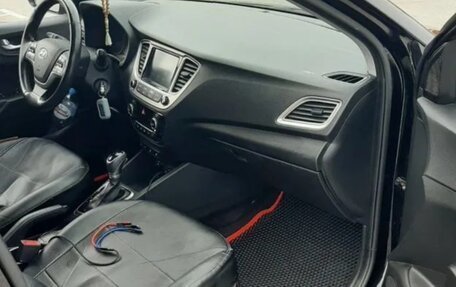 Hyundai Solaris II рестайлинг, 2019 год, 1 350 000 рублей, 9 фотография