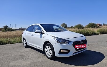 Hyundai Solaris II рестайлинг, 2019 год, 860 000 рублей, 2 фотография