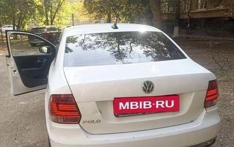 Volkswagen Polo VI (EU Market), 2018 год, 560 000 рублей, 2 фотография