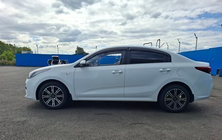 KIA Rio IV, 2018 год, 1 350 000 рублей, 4 фотография