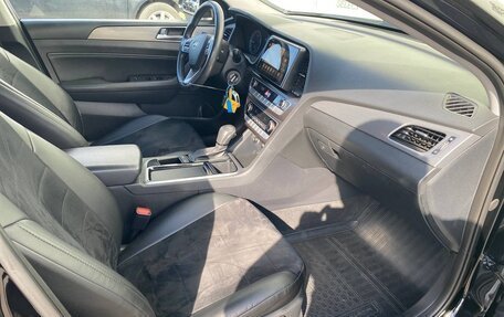 Hyundai Sonata VII, 2019 год, 1 850 000 рублей, 11 фотография